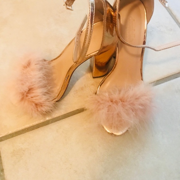 Shoes - Picture 3 of 3